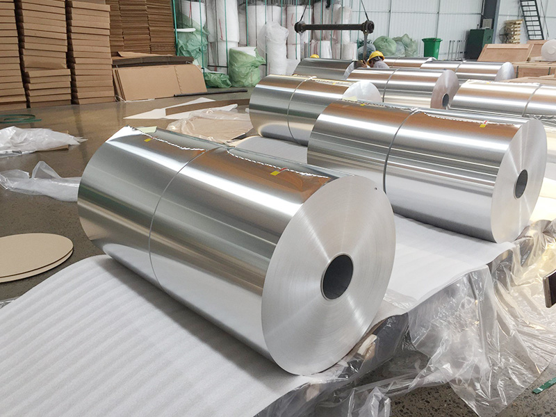 Why is highly corrosion-resistant aluminum foil used as metal armor